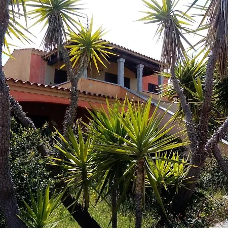 Aparthotel I Giardini Di Is Straulas *