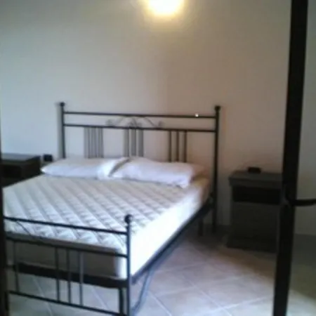 I Giardini Di Is Straulas Aparthotel *